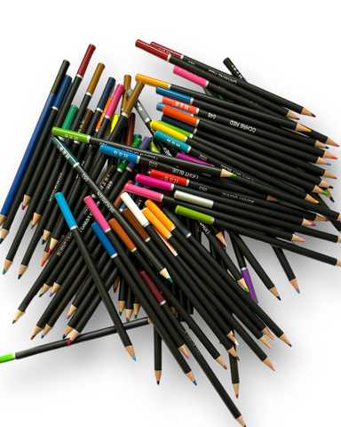 Купить набор цветных карандашей - цена в магазине художественных товаров в Москве